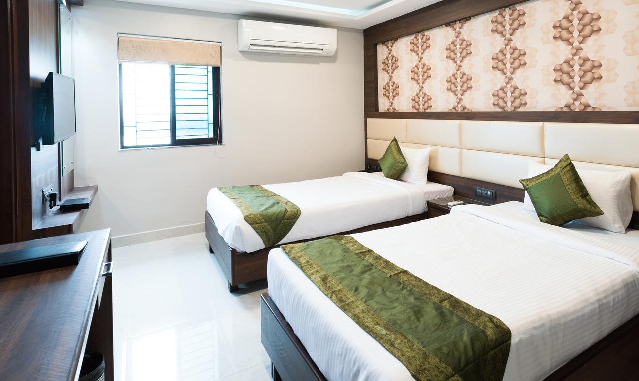 Treebo Trend Glorious Rim Rocks Palace Calcutta  Esterno foto
